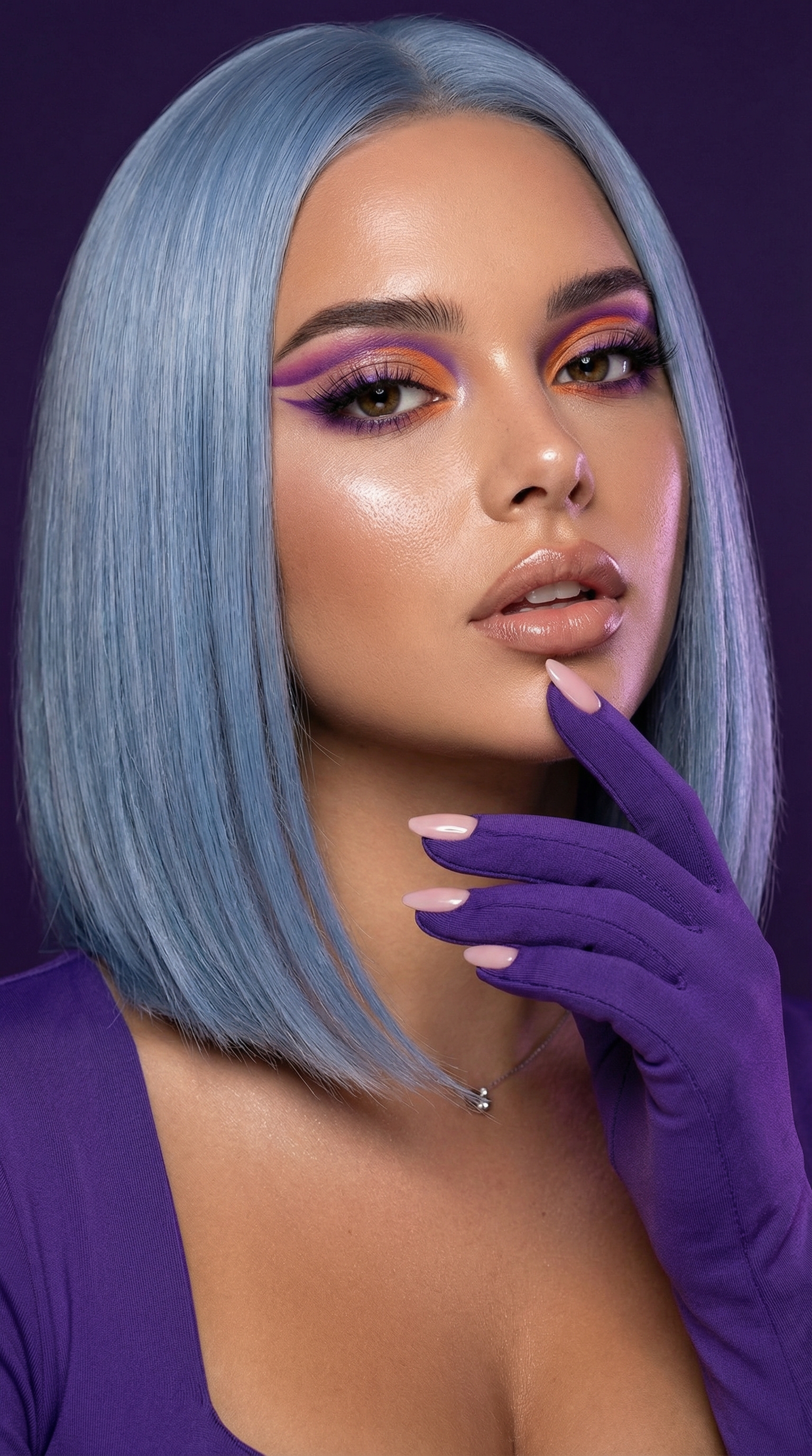 Ethereal Beauty Purple Glow Portrait | پرامپت تصویر هوش مصنوعی