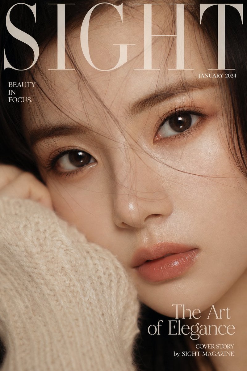 Luxury extreme close-up portrait, magazine cover style, title [Campaign Name: SIGHT],

featuring an elegant asian woman 