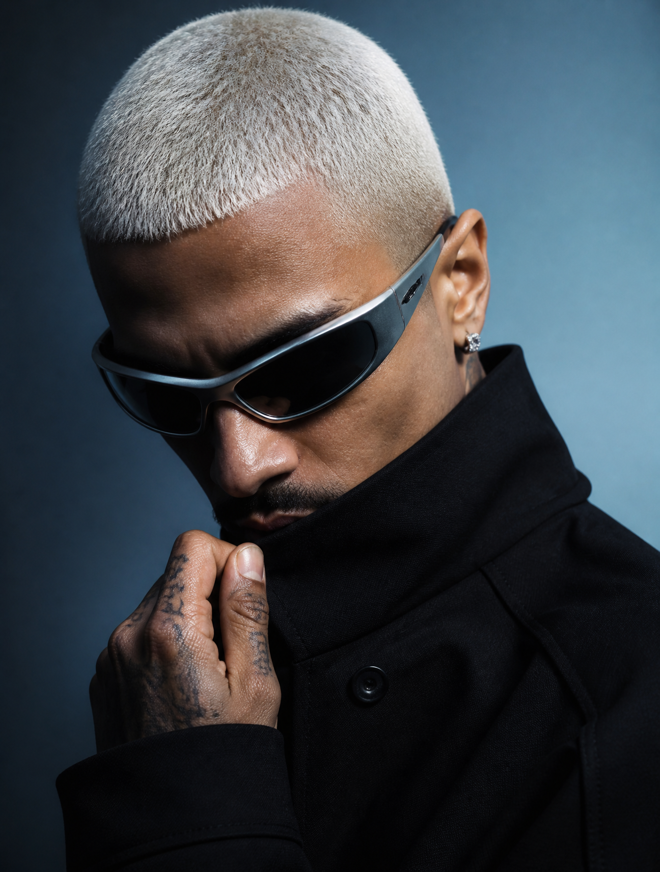 A realistic photograph of a man posed in a high-fashion editorial studio portrai…؛ پرامپت فارسی برای ساخت عکس با هوش مصنوعی