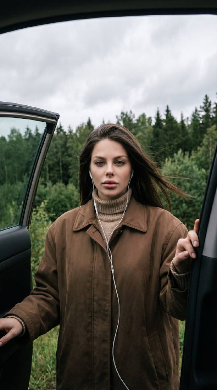 СТРОГО сохранить внешность 1:1 — лицо, черты, пропорции, текстуру кожи, тон кожи…؛ عکس ساختهشده با هوش مصنوعی و پرامپت فارسی در Axeto